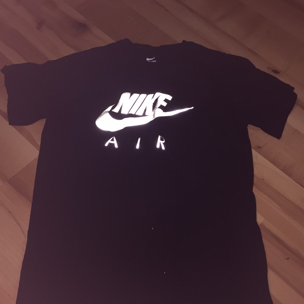 Nike youth large shirt